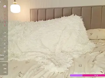 Stripchat Sex Cam of _rose_monarch_