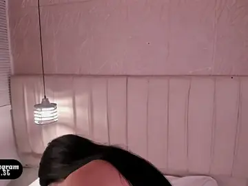 Stripchat Adult Webcam of avy_st