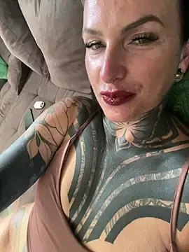 Stripchat Live Porn of KathaleaNoir