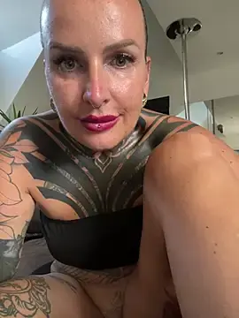 Stripchat Best live sex cam show of KathaleaNoir