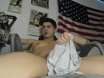 Stripchat Private Sex Chat of charlie_hotxxx