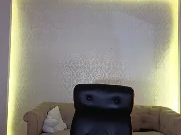 Stripchat Live Sex of MaxKaiden