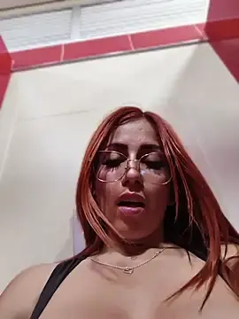 Stripchat Live Sex of Alis_xxx