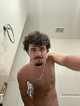 Stripchat Live Sex of BWCKInGggg