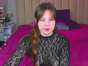 Stripchat Free Porn Cam of Violeta_Paul