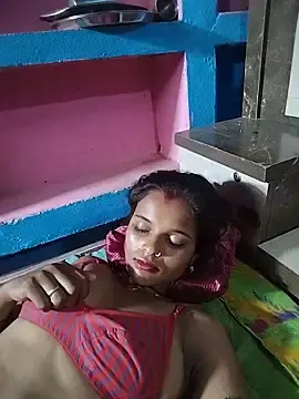 Stripchat Free Live Porn of Maya_bhoji
