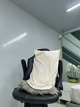Stripchat Watch Live Sex Cams of Sebastian_Vega