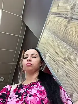 Stripchat Best live sex cam show of CrazzyChicks