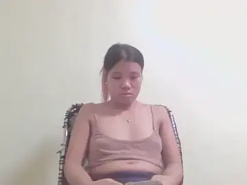 Stripchat Live Sex Cam of My_Julie_Sweets