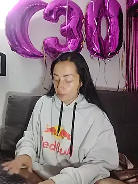 Stripchat Free Live Porn of Megann_Love30