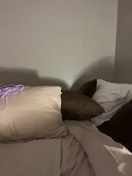Stripchat Free Porn Cam of Petite_Baddie