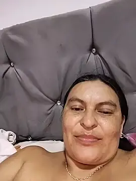 Stripchat Watch Live Sex Cams of Horny-Mommy-Dirty