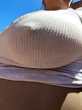 Stripchat Live Sex of Horny-Mommy-Dirty
