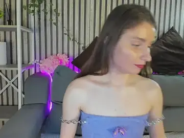 Stripchat Live Sex Cam of Raybe-Vins