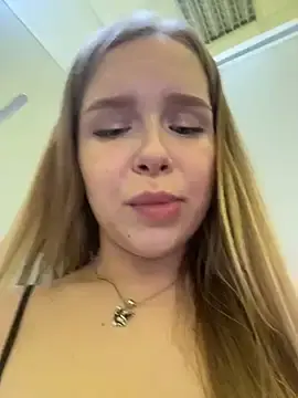 Stripchat Free Live Porn of Liza_risky
