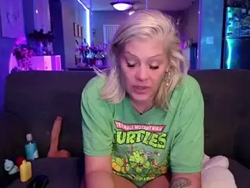 Stripchat Live Sex Cam of Lexi_Shocker