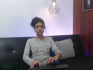 Stripchat Live Sex of Aurora_ath