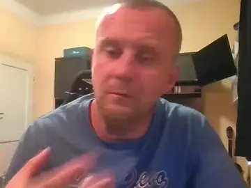 Stripchat Watch Live Sex Cams of MrWhitePL