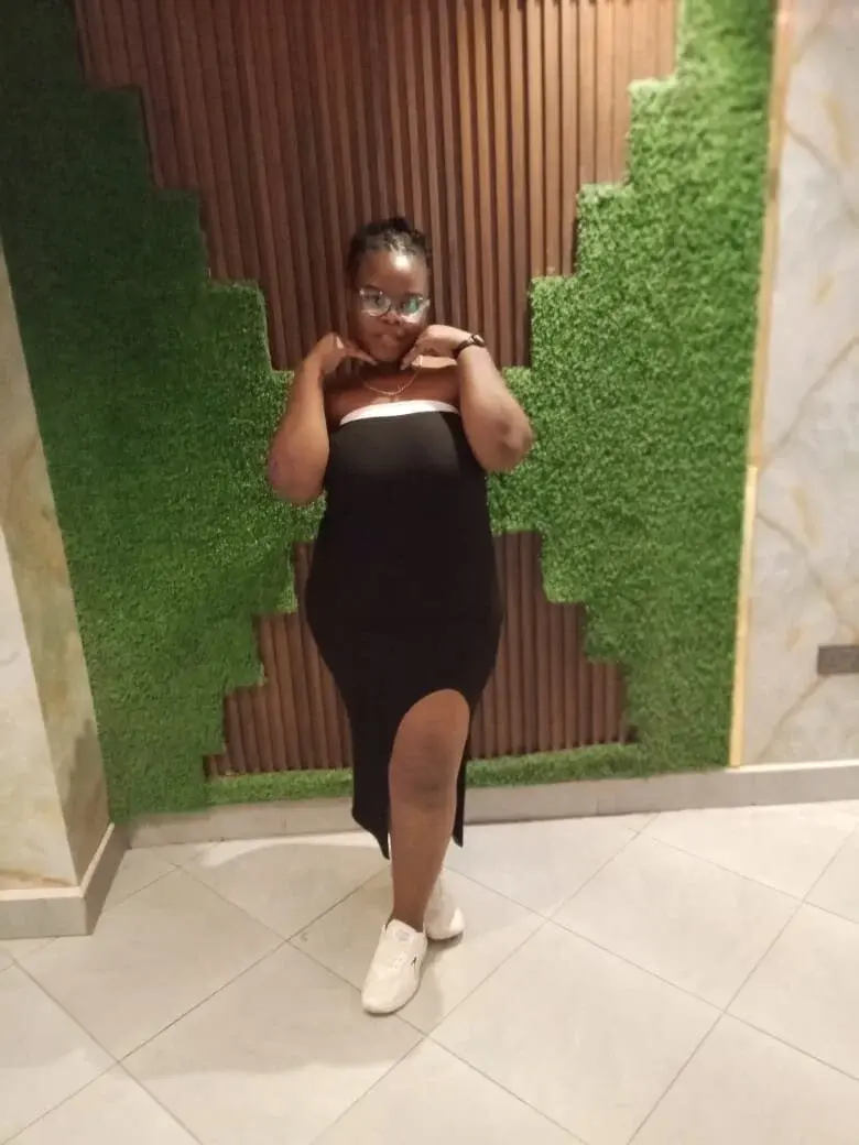 Alexxxy_23