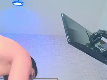 Stripchat Adult Webcams of paola_rodriguez