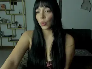 Stripchat Free Porn Cam of Avangelin