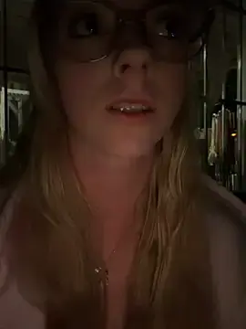 Stripchat Best Webcam of LinaLeana