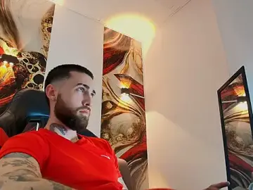 Stripchat Live Sex of Luke_davis01