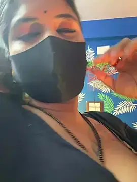 Stripchat Free Porn Cam of V-Hot-Sweti