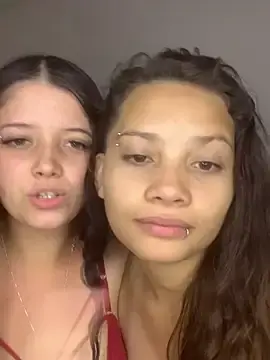 Stripchat Free Live Porn of Pricila887noazul