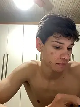 Stripchat Free Porn Cam of branquelopicudo777
