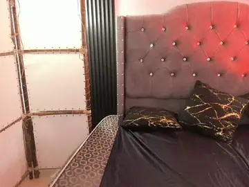 Stripchat Free Porn Cam of Scarbadgirl_