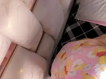 Stripchat Live Sex of Lola_Blondie