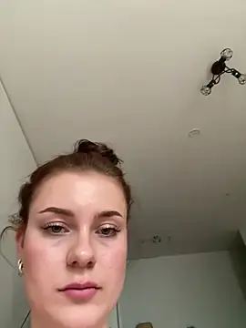 Stripchat Free Live Porn of MaribelRiver