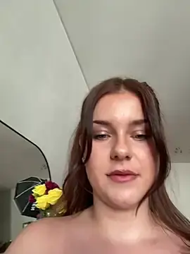 Stripchat Free Live Porn of MaribelRiver