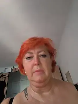Stripchat Live Porn of MissSilken