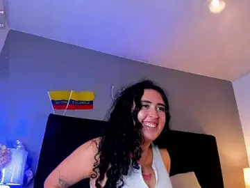 Stripchat Sex Chat of isaxcurves