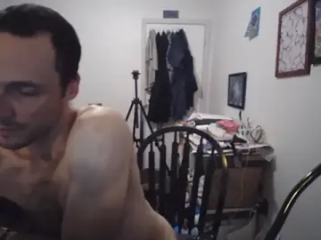 Stripchat Sex Cam of JohnnyMoves