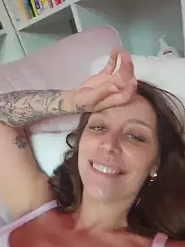Stripchat Adult Webcam of LilyOrion