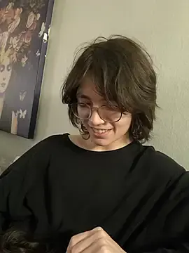 Stripchat Adult Webcam of minikkdunyam