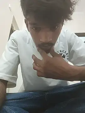 Stripchat Watch Live Sex Cams of singalguy12