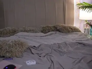 Stripchat Sex Cam of GingerPinky