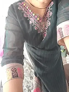 Stripchat Free Porn Cam of Miss_Sakina
