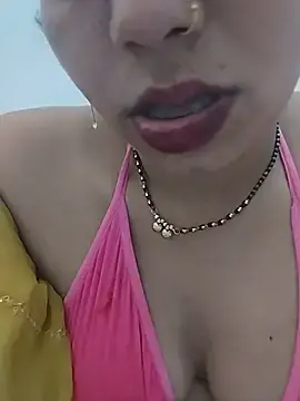 Stripchat Nude Webcam of KAJALBHABHI_