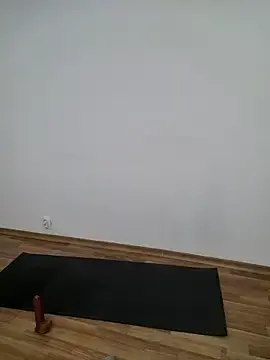 Stripchat Sex Cam of DaisyLuvsYou_