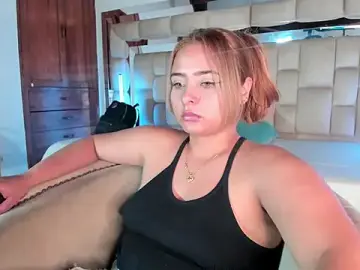 Stripchat Live Sex of MikaelaStone