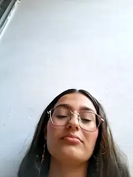 Stripchat Live Porn of Ary-18