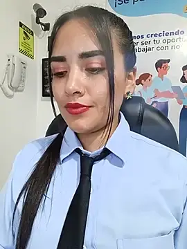 Stripchat Free Porn Cam of MAYE__13