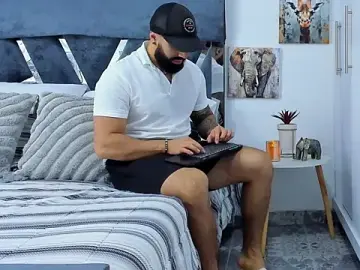 Stripchat Nude Webcam of Zack_Froone