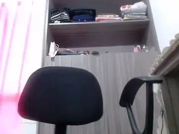 Stripchat Best live sex cam show of nicolle_milf1978