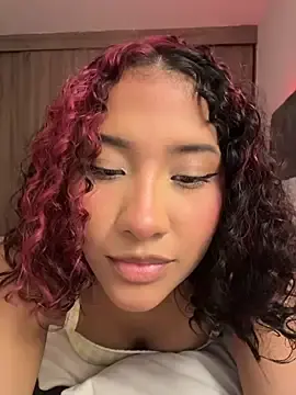 Stripchat Free Live Porn of Mei____